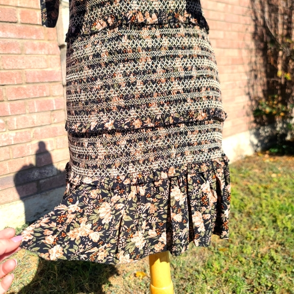 NWT Reset by Jane floral smocked tie dress - Picture 6 of 10